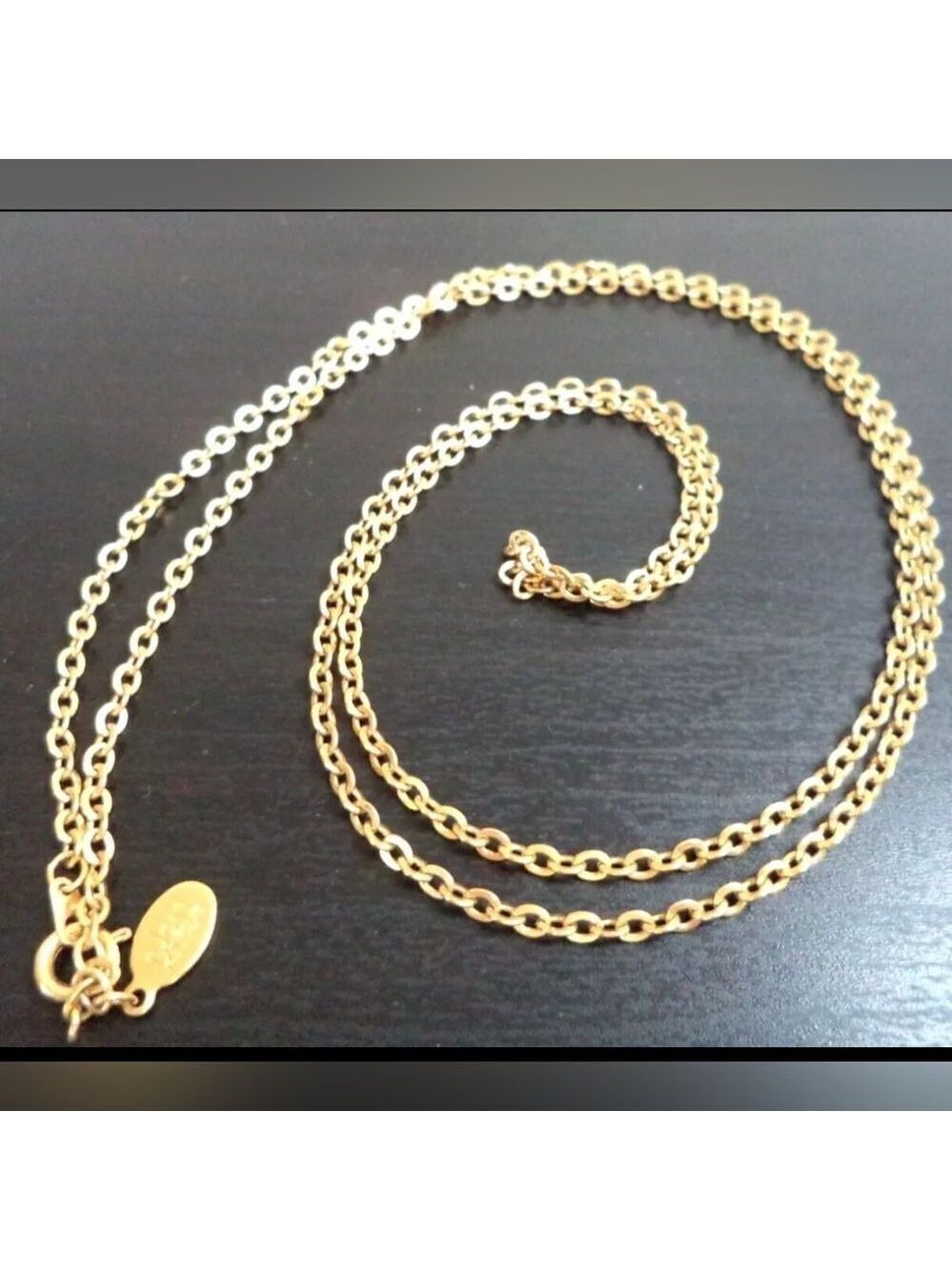 VINTAGE SIGNED JOAN RIVERS GOLD TONE 30" NECKLACE